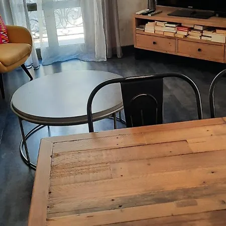 דירה Eden Riviera בוסוליי